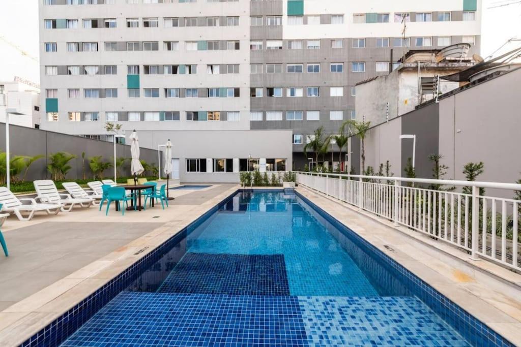 Apto C/ 2 Quartos A 100m Do Metro Belem C/ Piscina Apartamento São Paulo